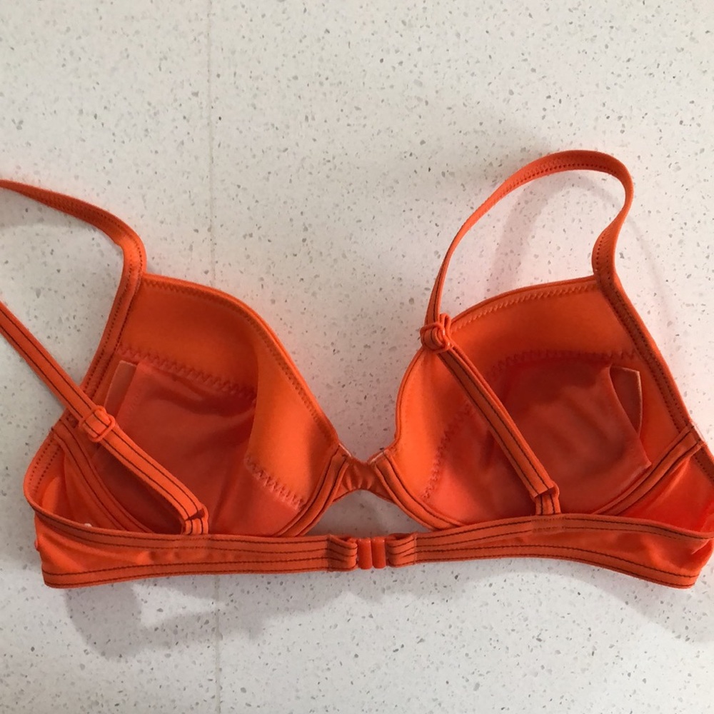 Bikini Top - Picture 2 of 3